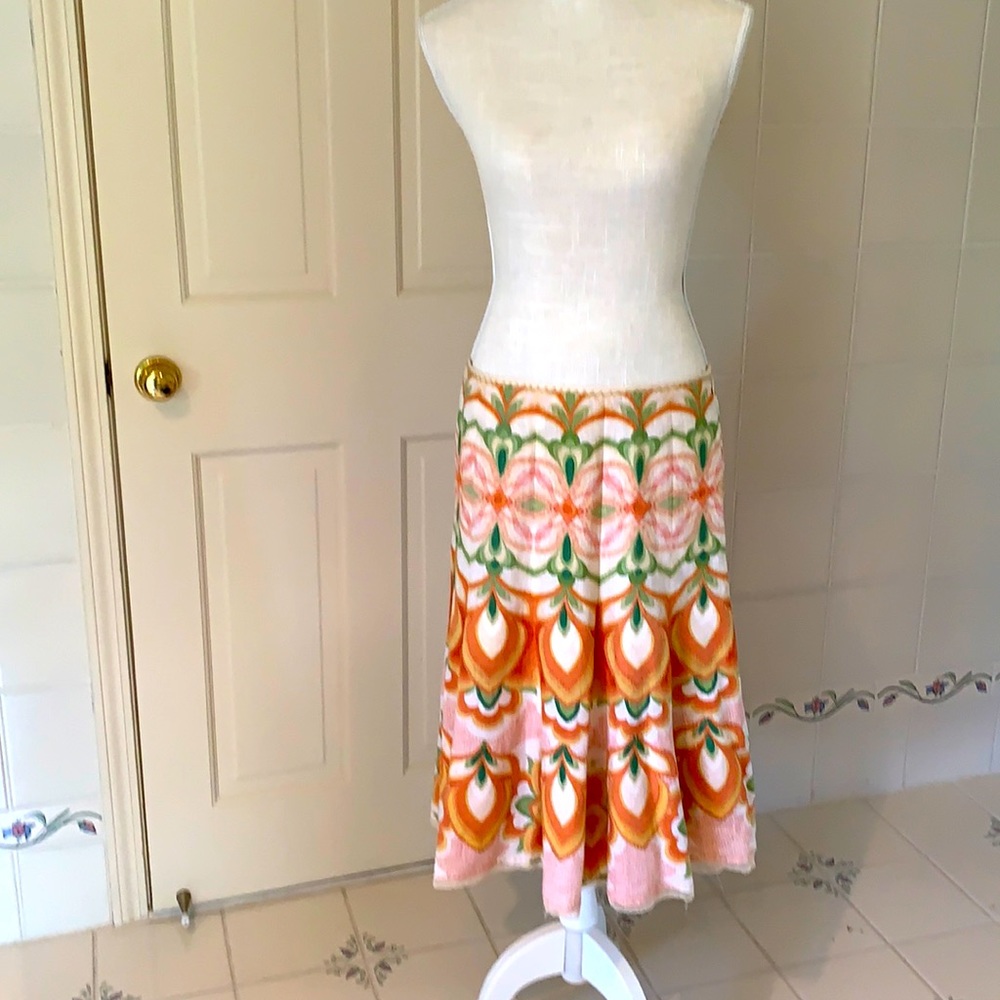 Elie Tahari Size 14 Bohemian style skirt